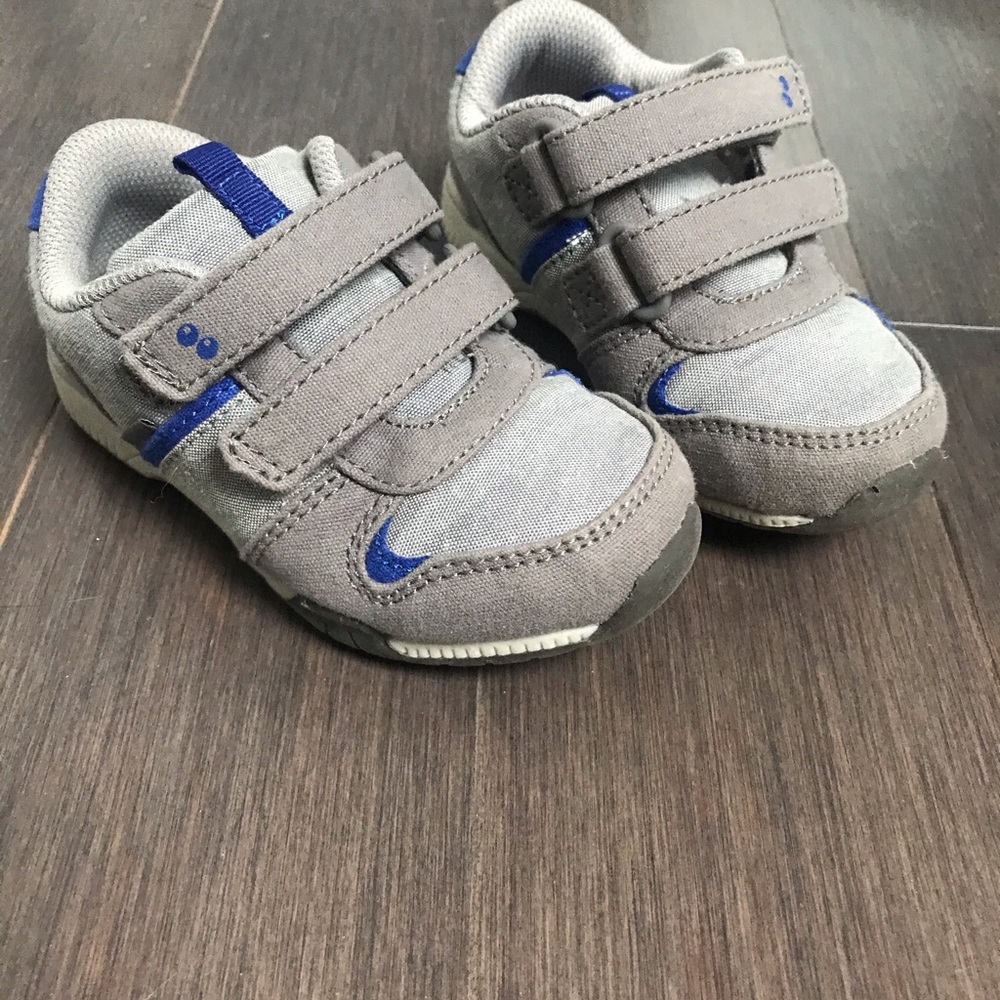 Toddler Boy Size 8 Sneakers